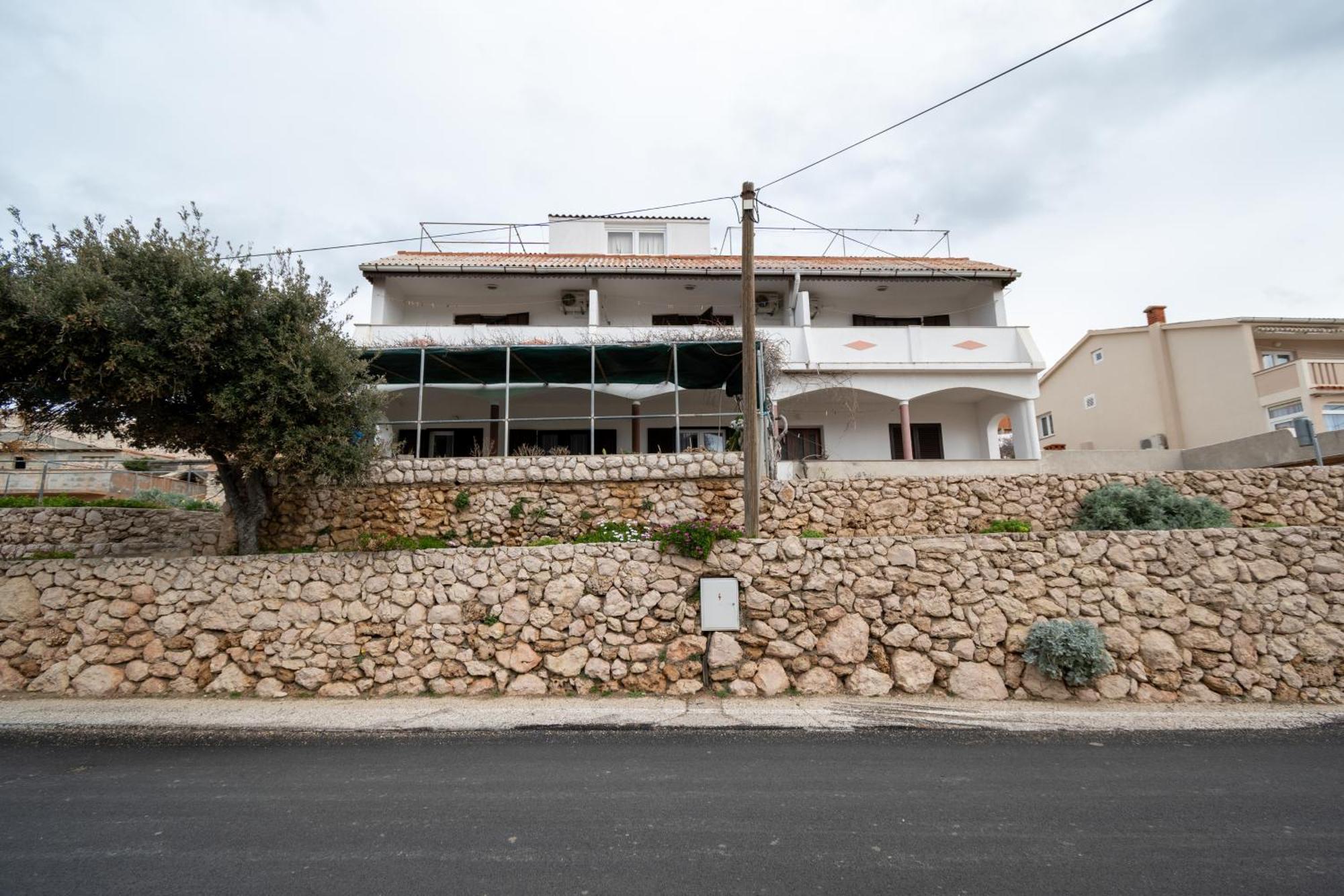 Apartments And Rooms With Parking Space Zubovici, Pag - 16063 Kültér fotó