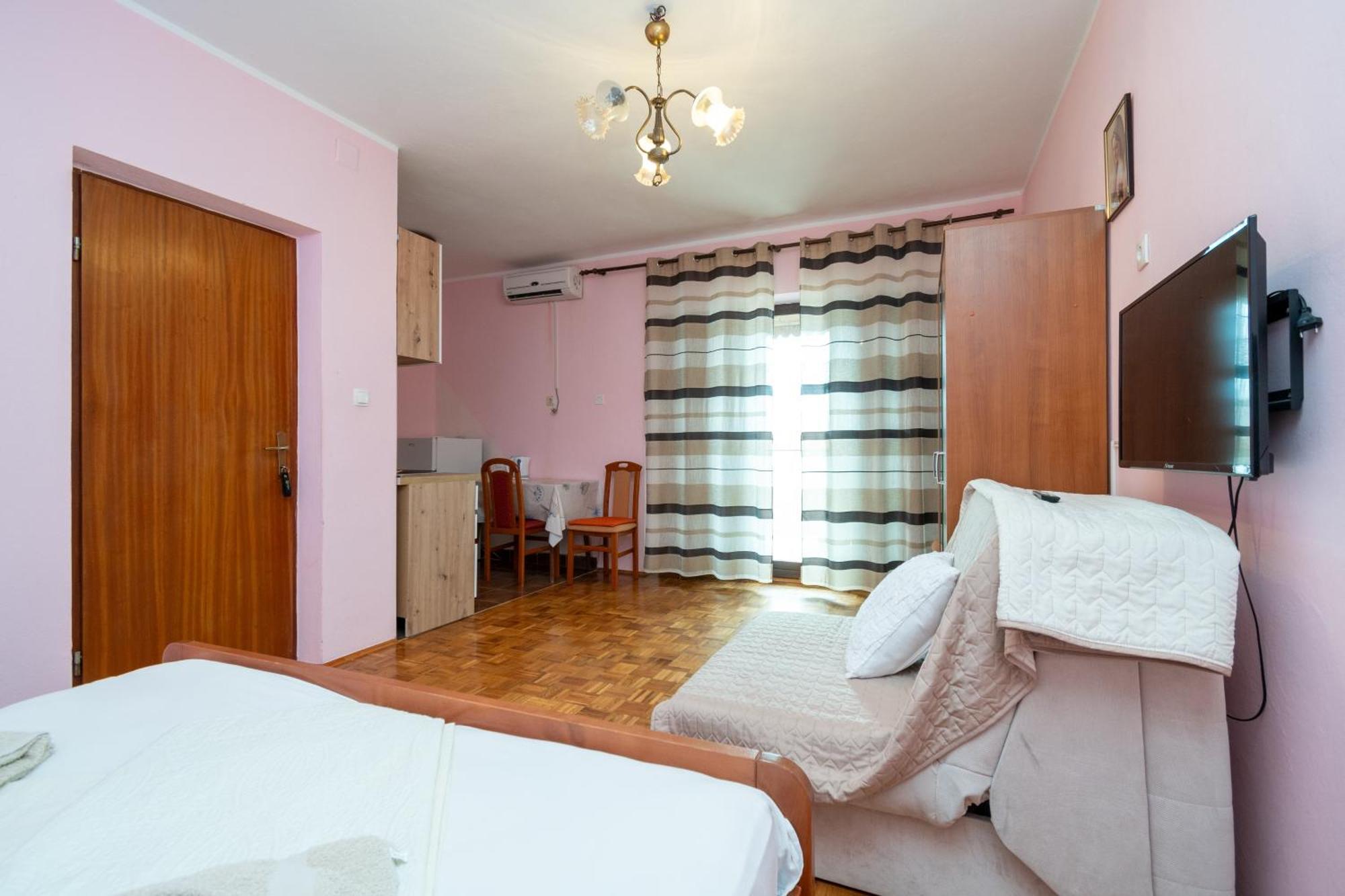 Apartments And Rooms With Parking Space Zubovici, Pag - 16063 Szoba fotó